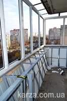 Вынос балкона от пола
